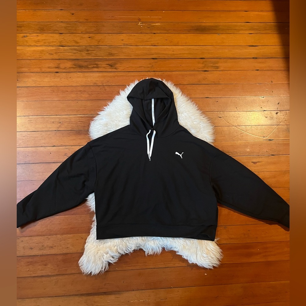 PUMA Black White Hooded Sweatshirt Sweater Long Sleeved